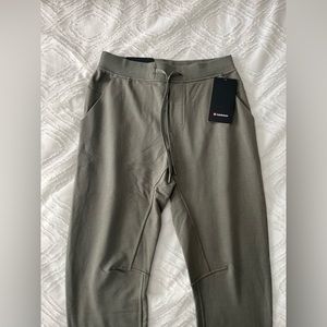 Lululemon Mens City Sweat Jogger Medium Grey Sage